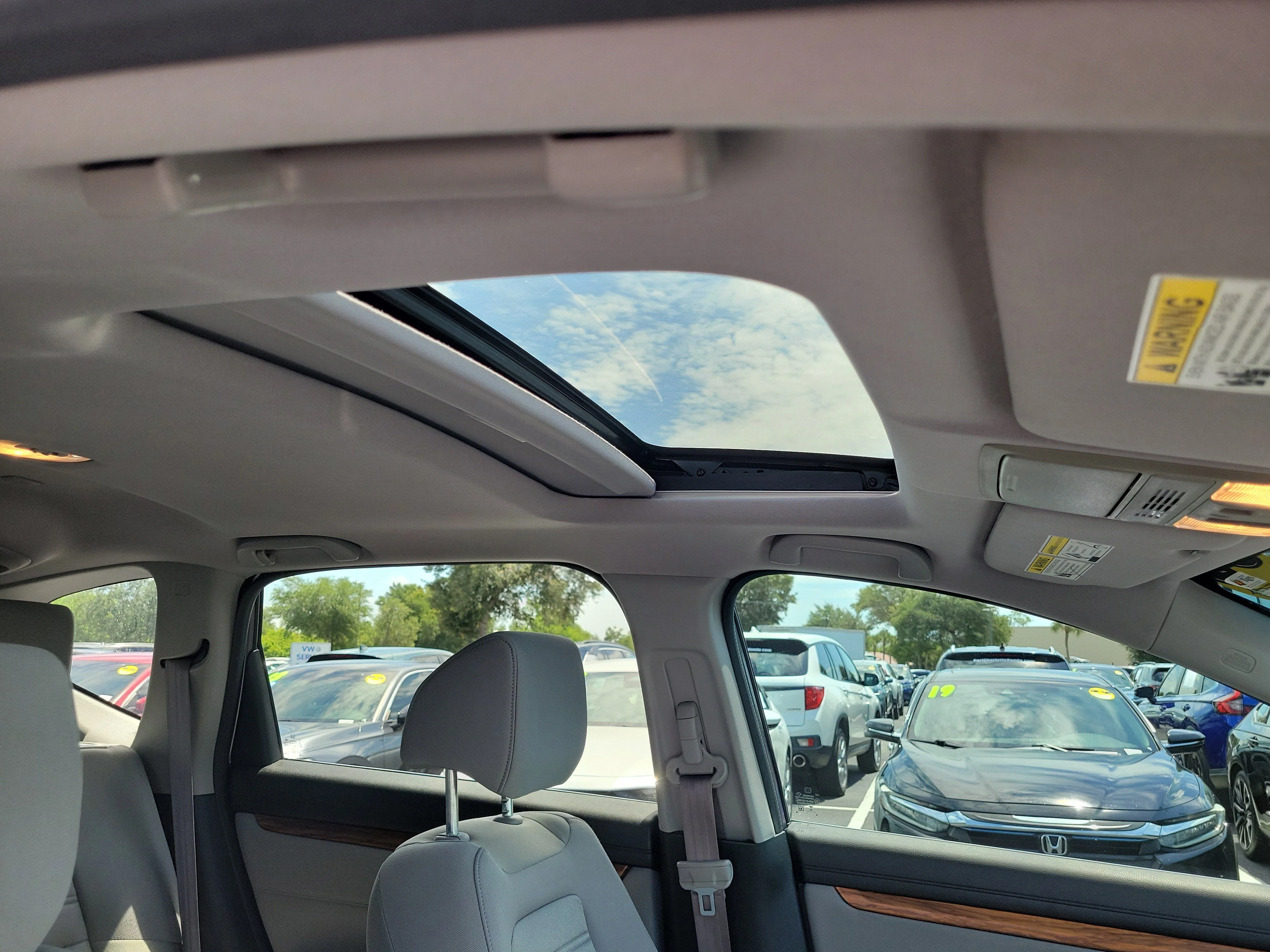 Used 2022 Gray Honda EX image 9