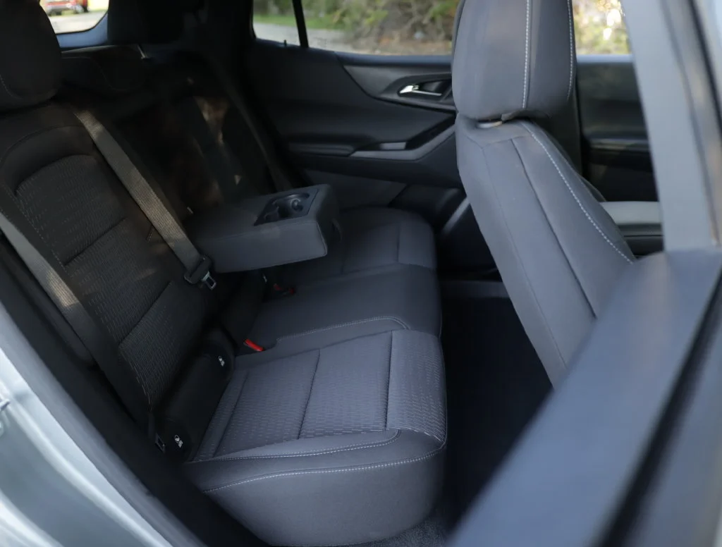 2025 Chevrolet Equinox LT - Photo 27