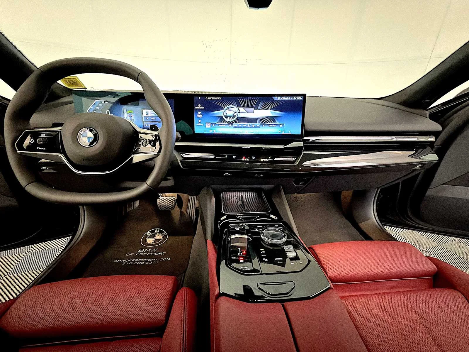 Used 2026 Black Sapphire Metallic BMW 530i xDrive image 17