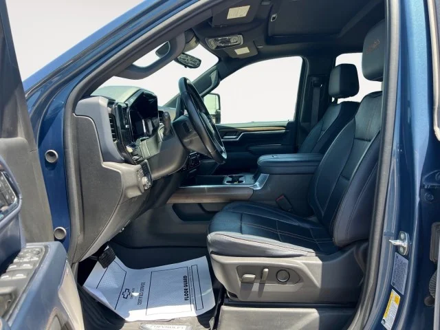 Used 2024 Lakeshore Blue Metallic Chevrolet High Country image 9
