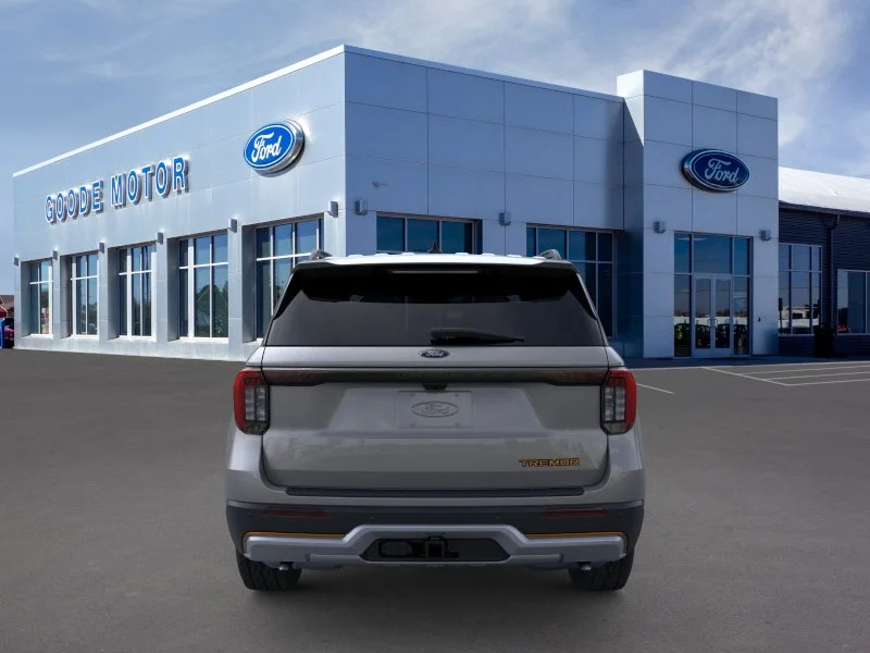 New 2026 Carbonized Gray Metallic Ford Tremor® image 28
