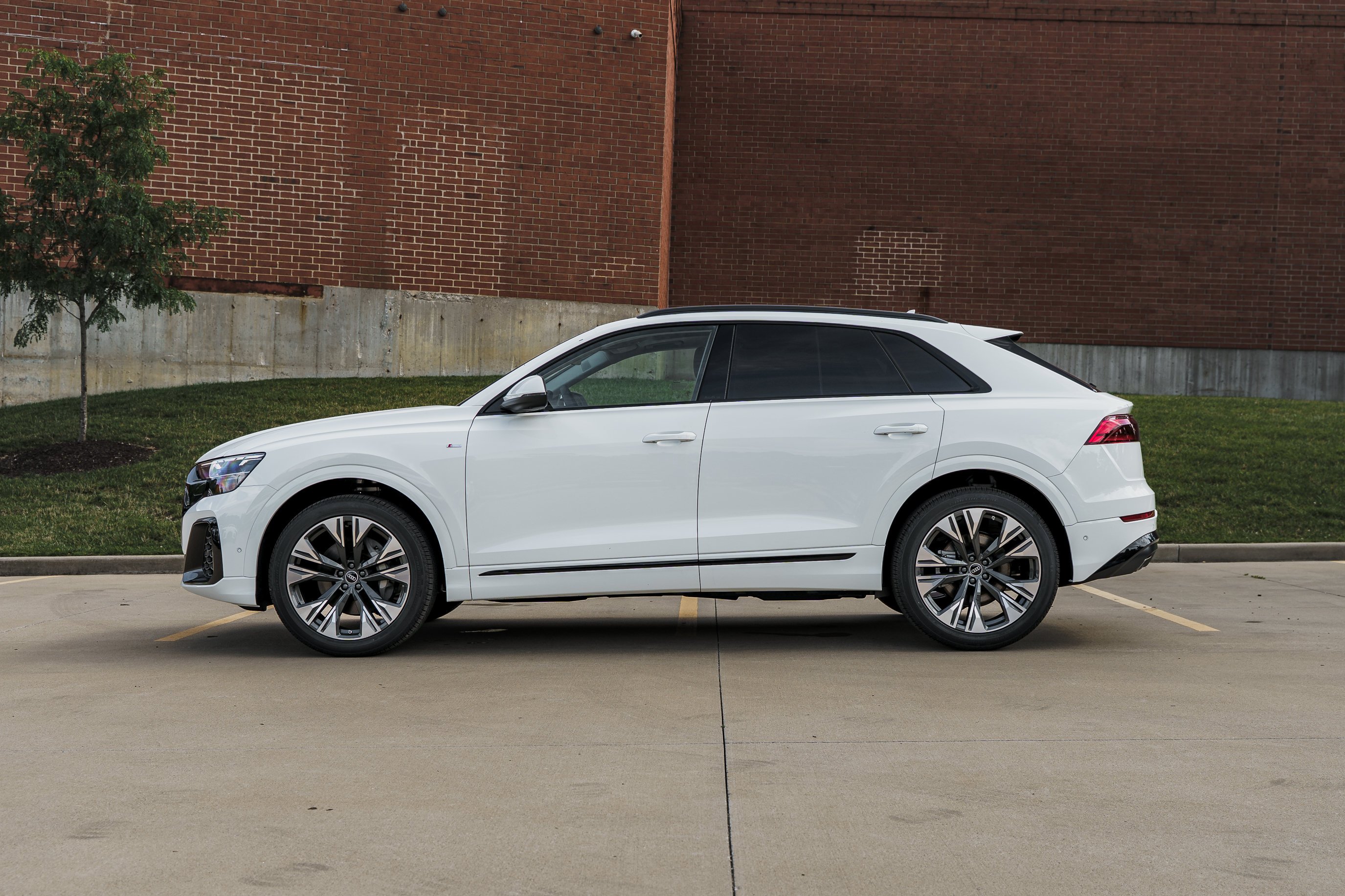 New 2026 CARRARA WHITE Audi Premium Plus image 6