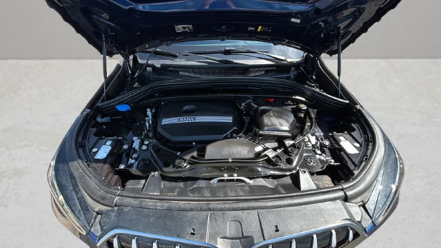 Used 2023 Blue BMW xDrive28i image 37