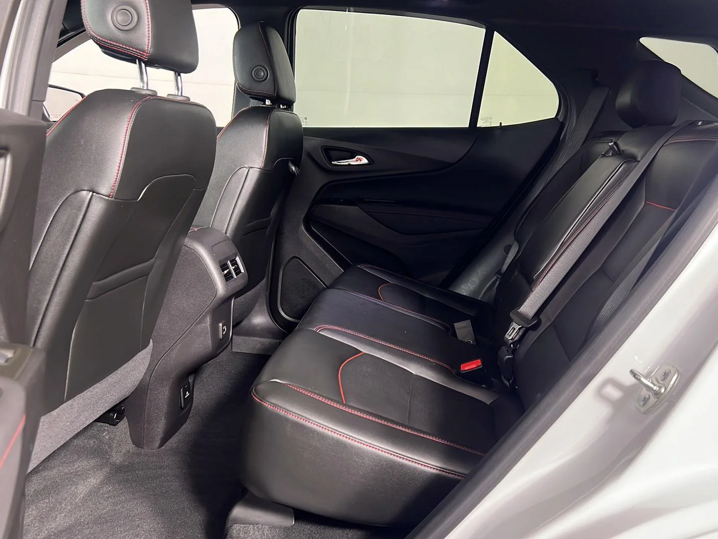 Used 2024 Summit White Chevrolet RS image 11