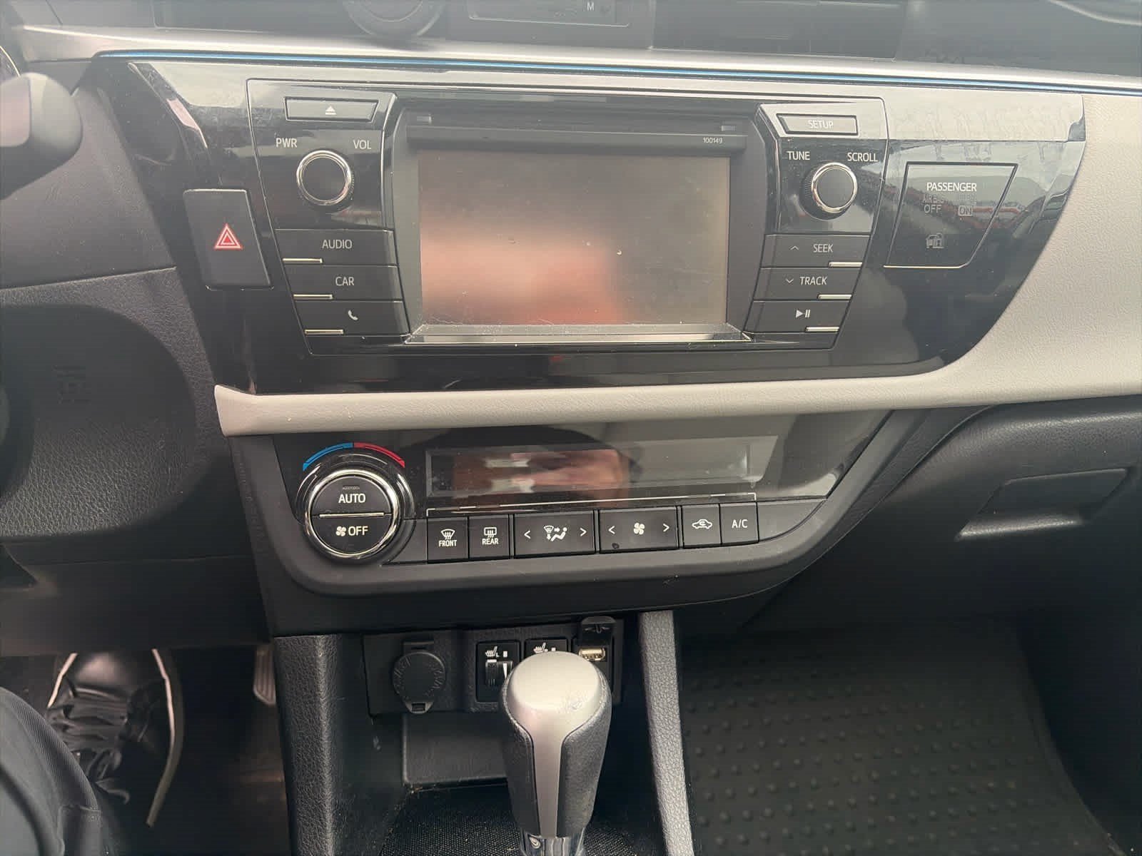 Used 2015 Barcelona Red Metallic Toyota LE Plus image 7