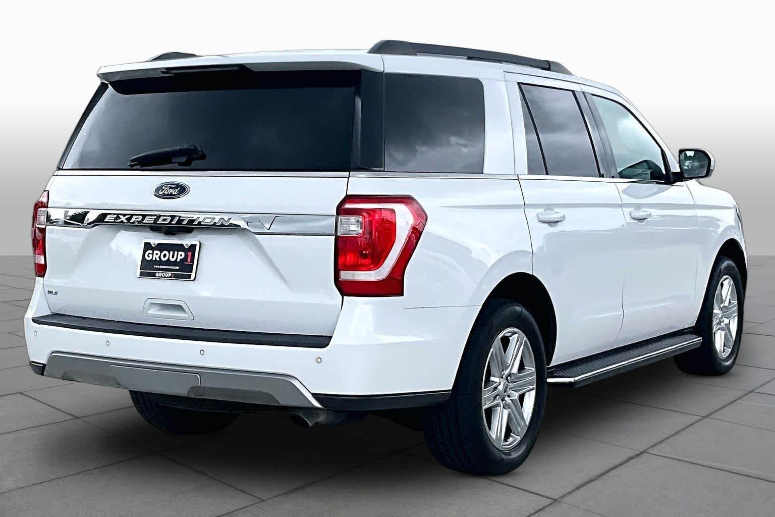 Used 2019 Oxford White Ford XLT image 13