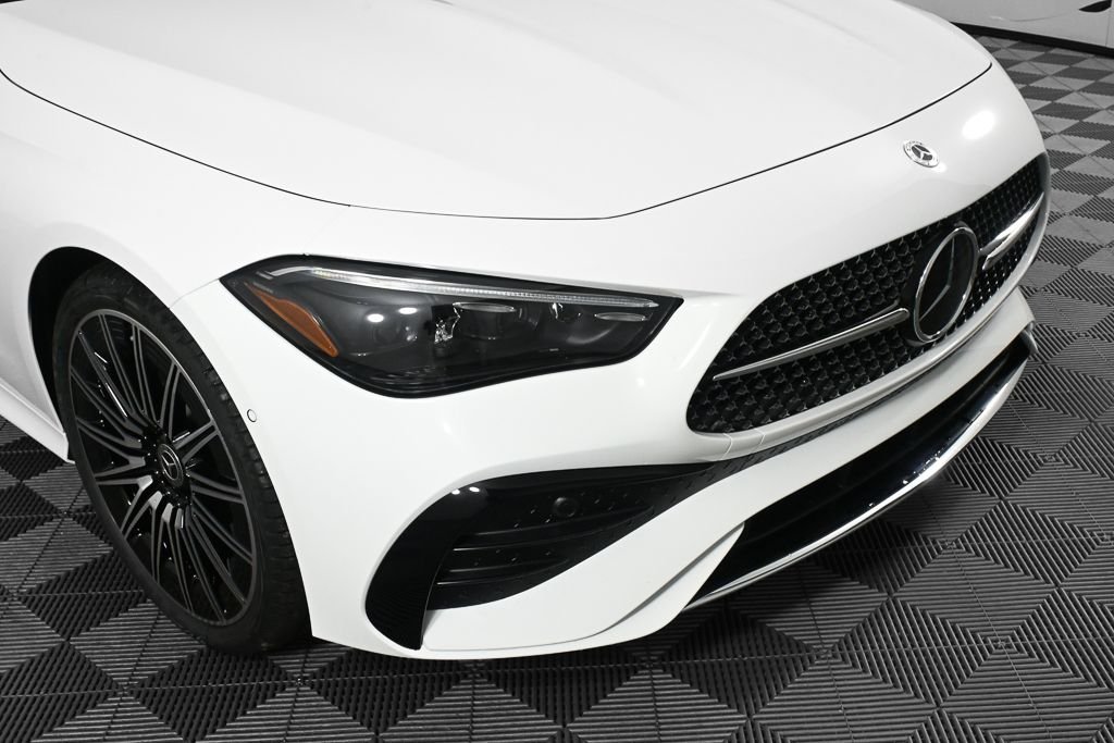 New 2026 Polar White Mercedes-Benz CLE 300 image 32