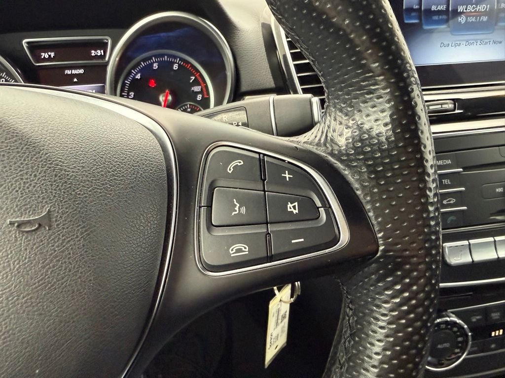 Used 2019 White Mercedes-Benz GLE 400 image 48