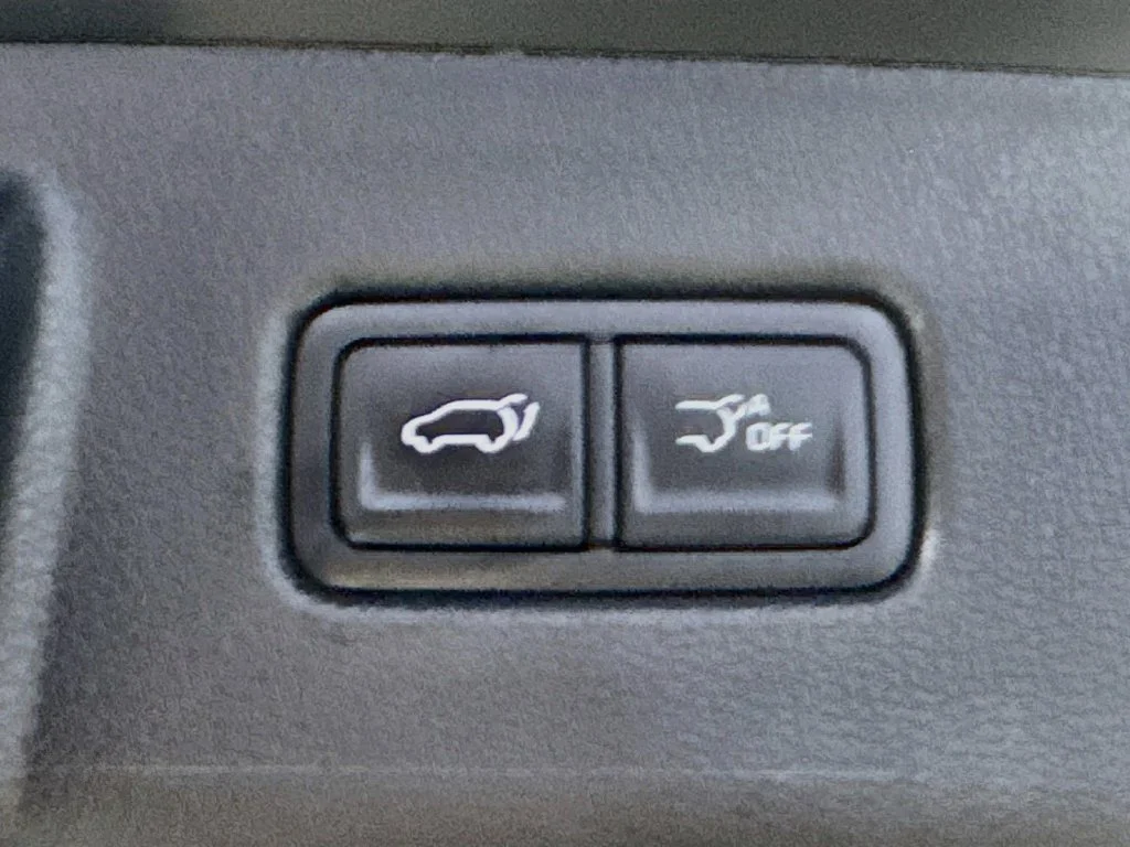 Used 2024 Black Kia EX X-Line image 35