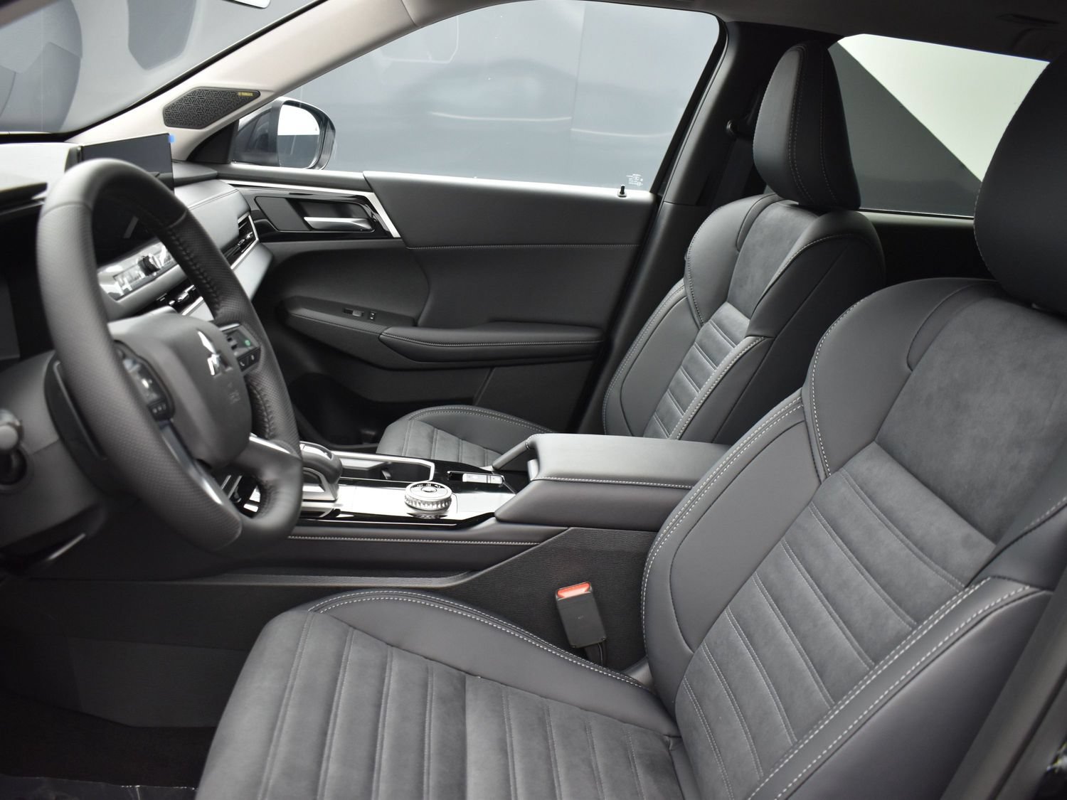 New 2026 Black Diamond Mitsubishi SE 1.5T 2WD image 10