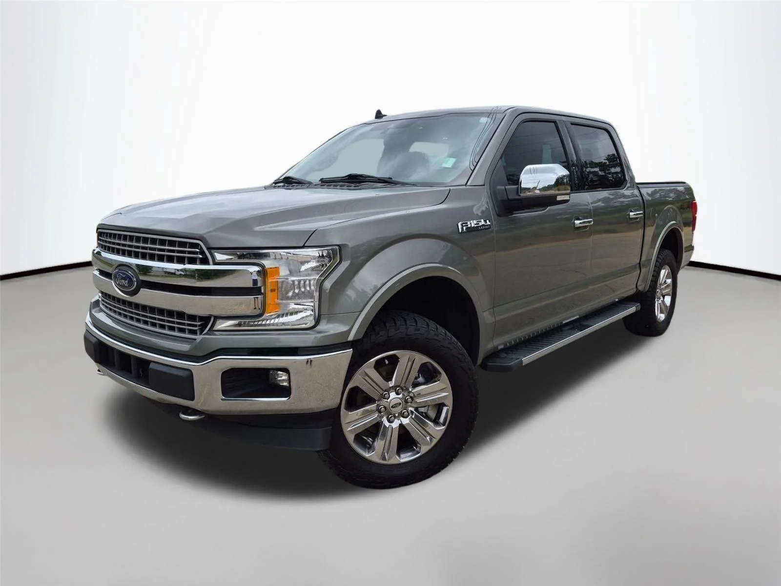Used 2019 Ingot Silver Metallic Ford LARIAT image 1