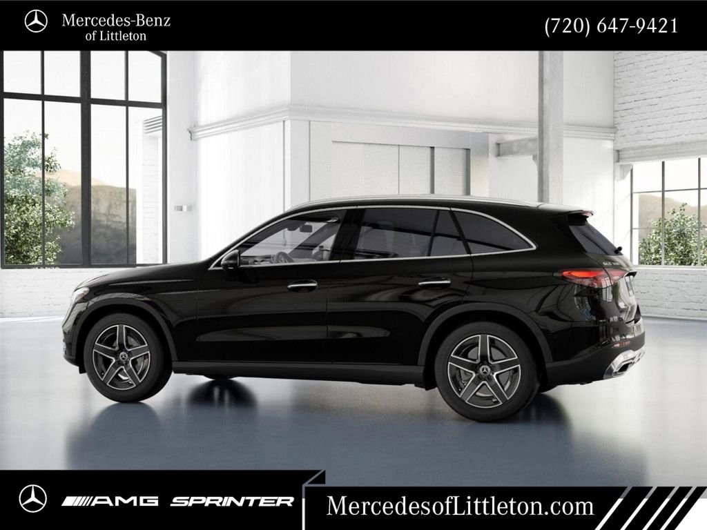 New 2026 Black Mercedes-Benz GLC 300 image 32