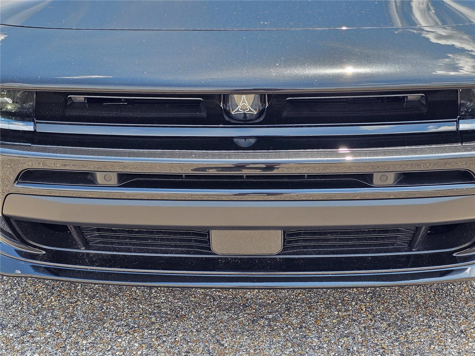 New 2026 Diamond Black Crystal Pearlcoat Dodge Scat Pack image 3