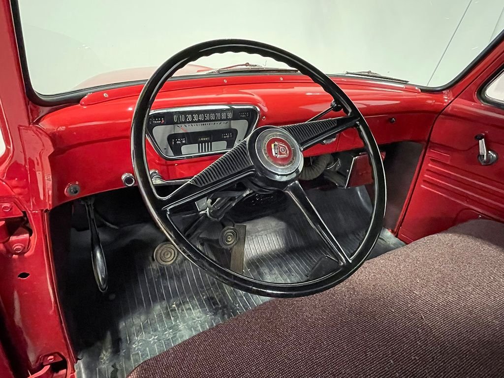 Used 1953 Red Ford  image 45