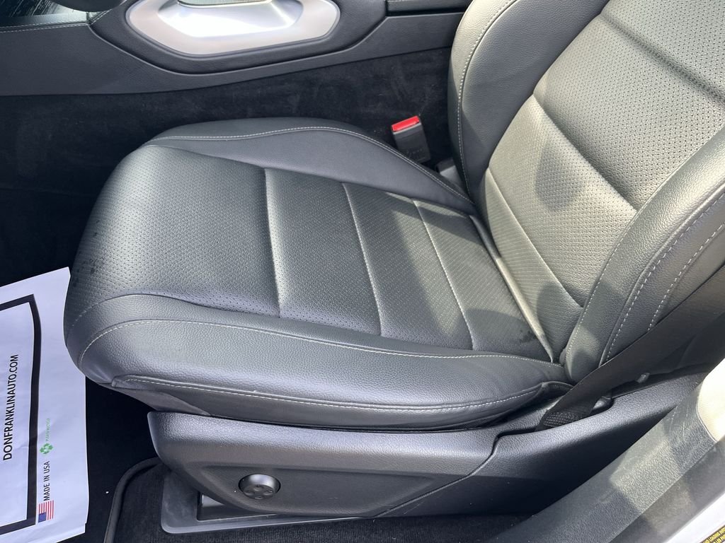 Used 2024 White Mercedes-Benz GLE 350 image 12