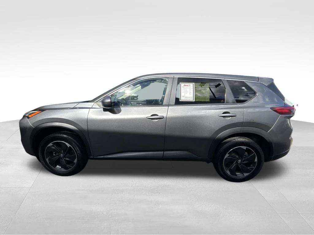 Used 2024 Gray Nissan SV image 2