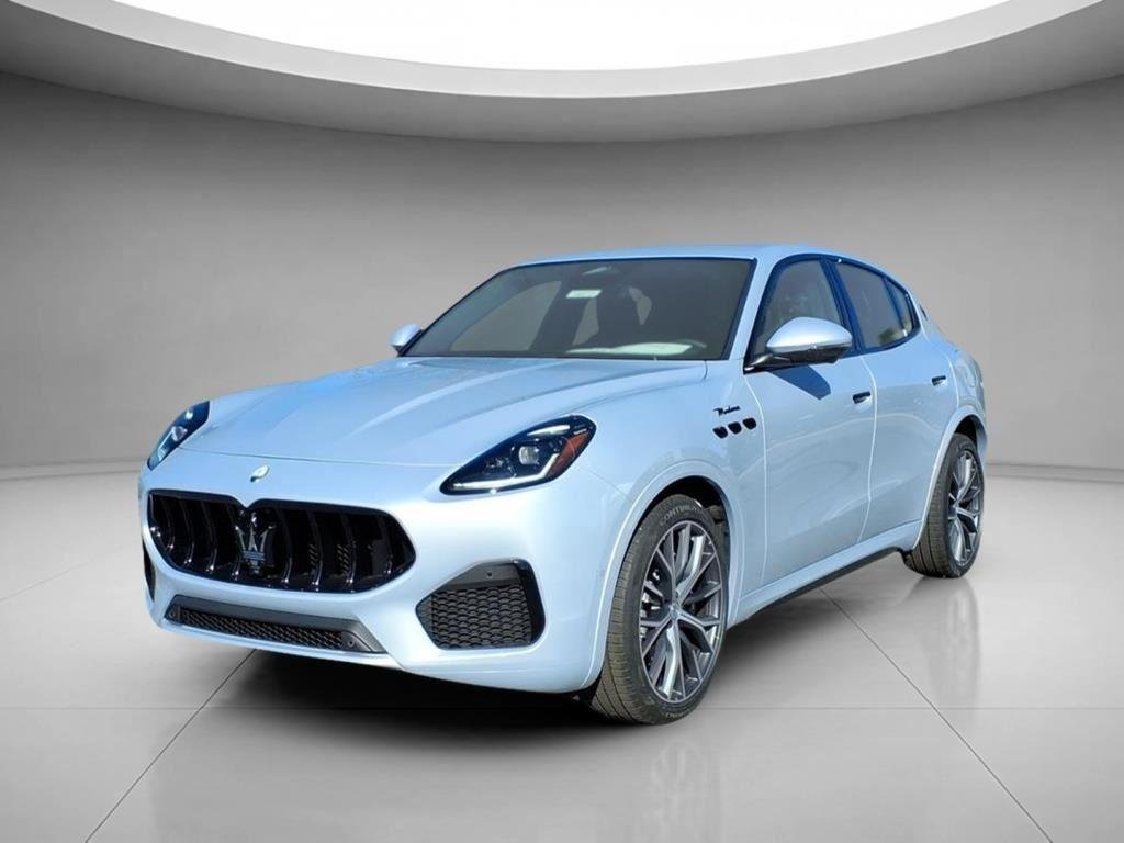 2026 Maserati Grecale Modena V6