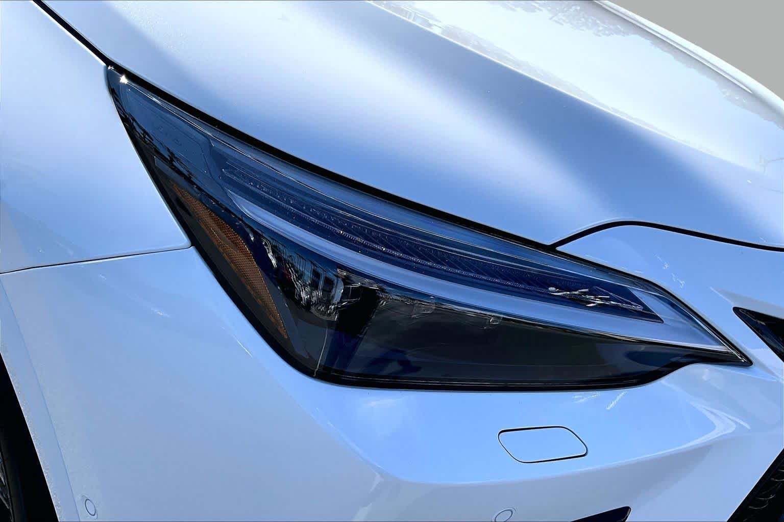 New 2026 Ultra White Lexus F SPORT HANDLING AWD image 21