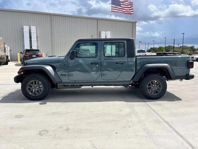New 2026 Anvil Clear-Coat Exterior Paint Jeep Sport image 4