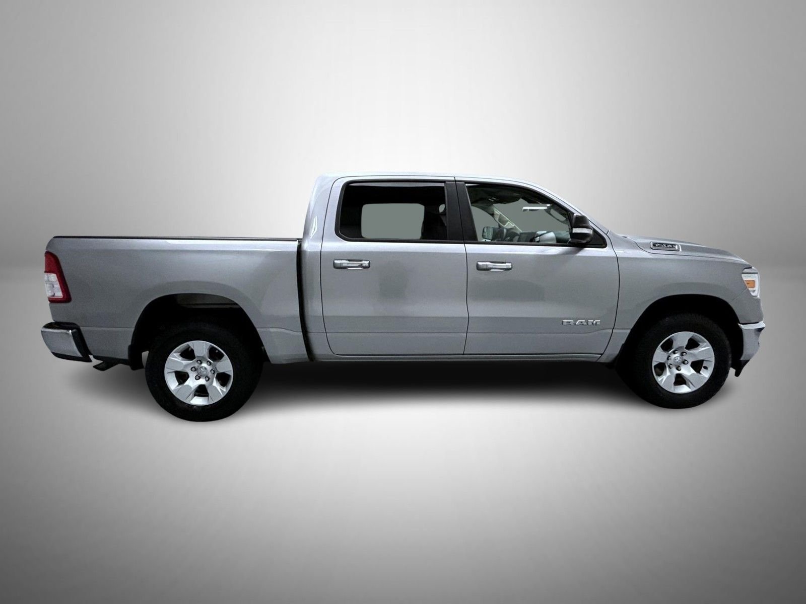 Used 2019 Silver Ram Big Horn/Lone Star image 4