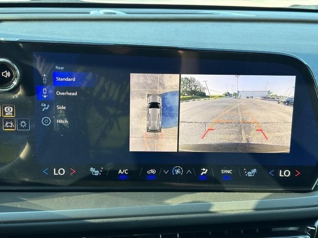 New 2027 Mosaic Black Metallic Chevrolet LT image 18