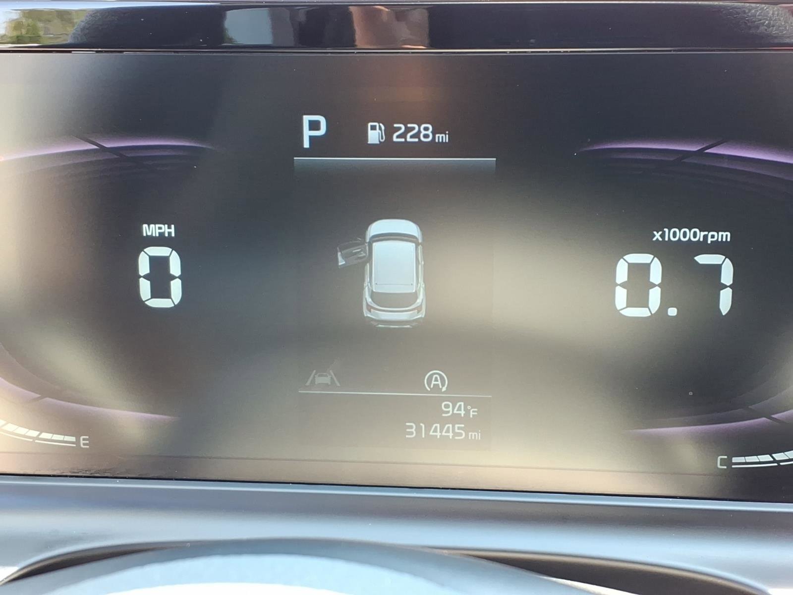 Certified Used 2024 Snow White Pearl Kia LX image 12