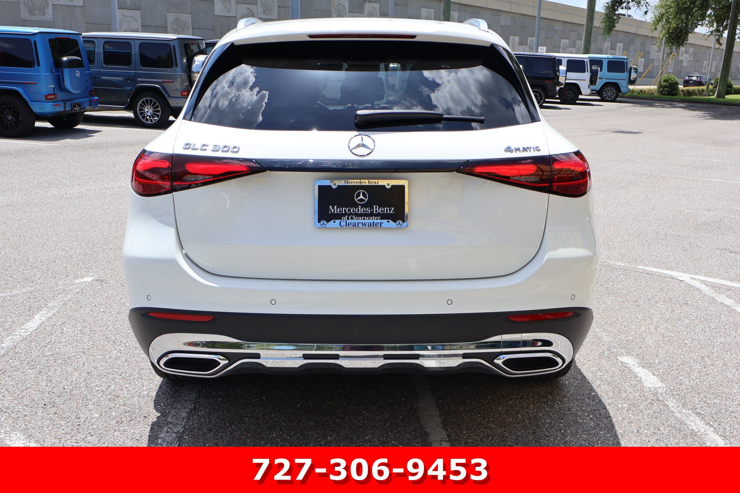 Certified Used 2025 Polar White Mercedes-Benz GLC 300 image 7