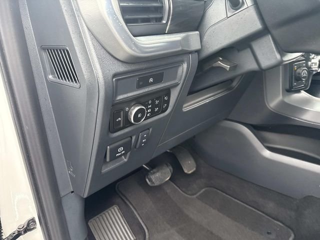 Certified Used 2025 White Ford Lariat image 20
