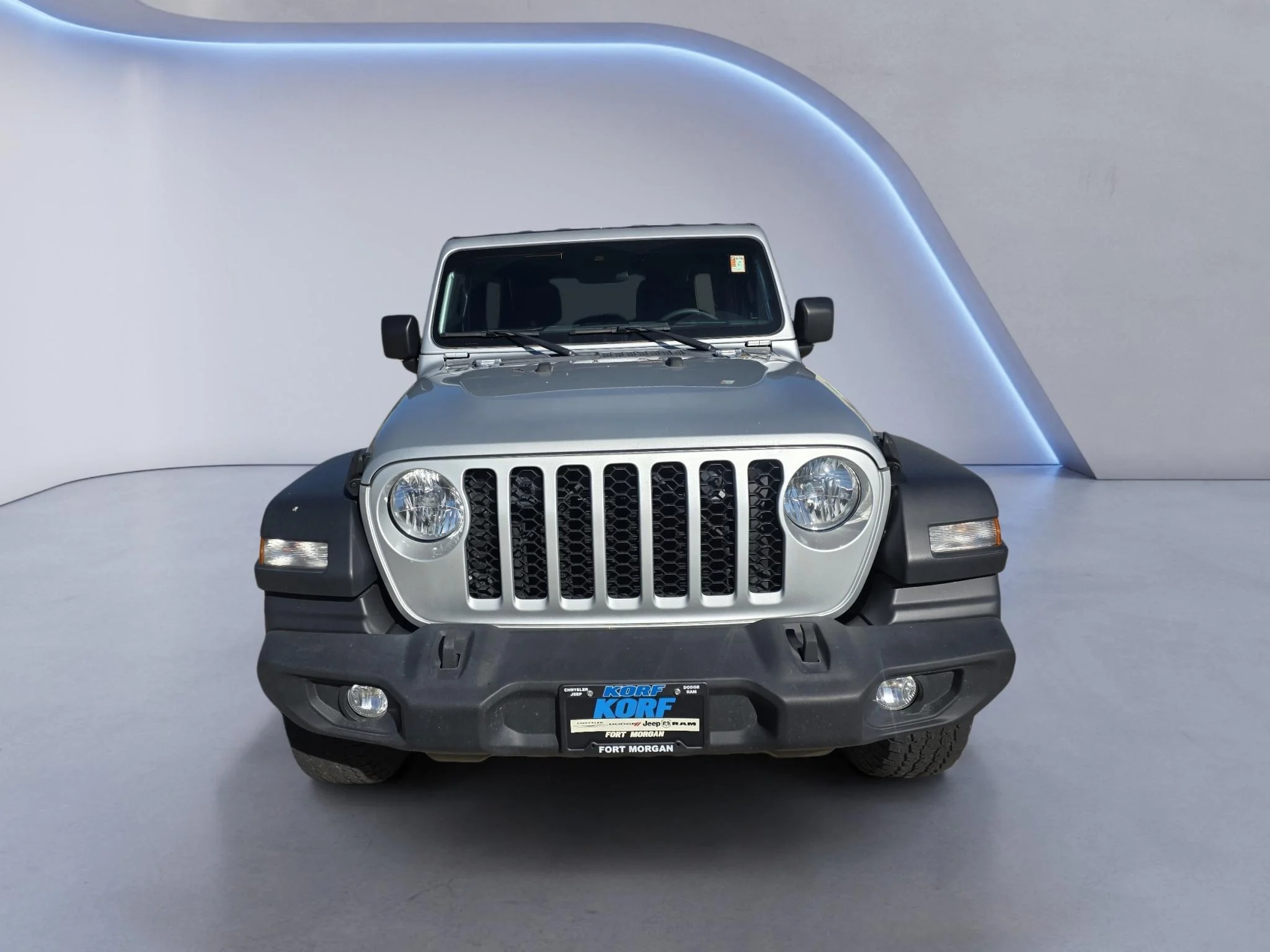 Used 2024 Silver Zynith Clearcoat Jeep Sport S image 9