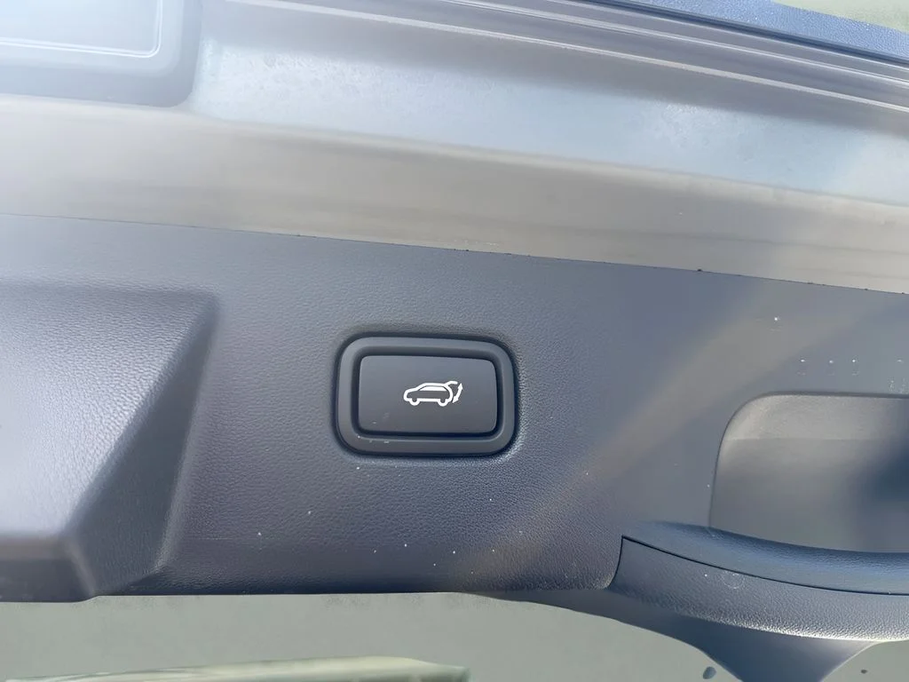 Used 2026 Gray Hyundai SEL image 27