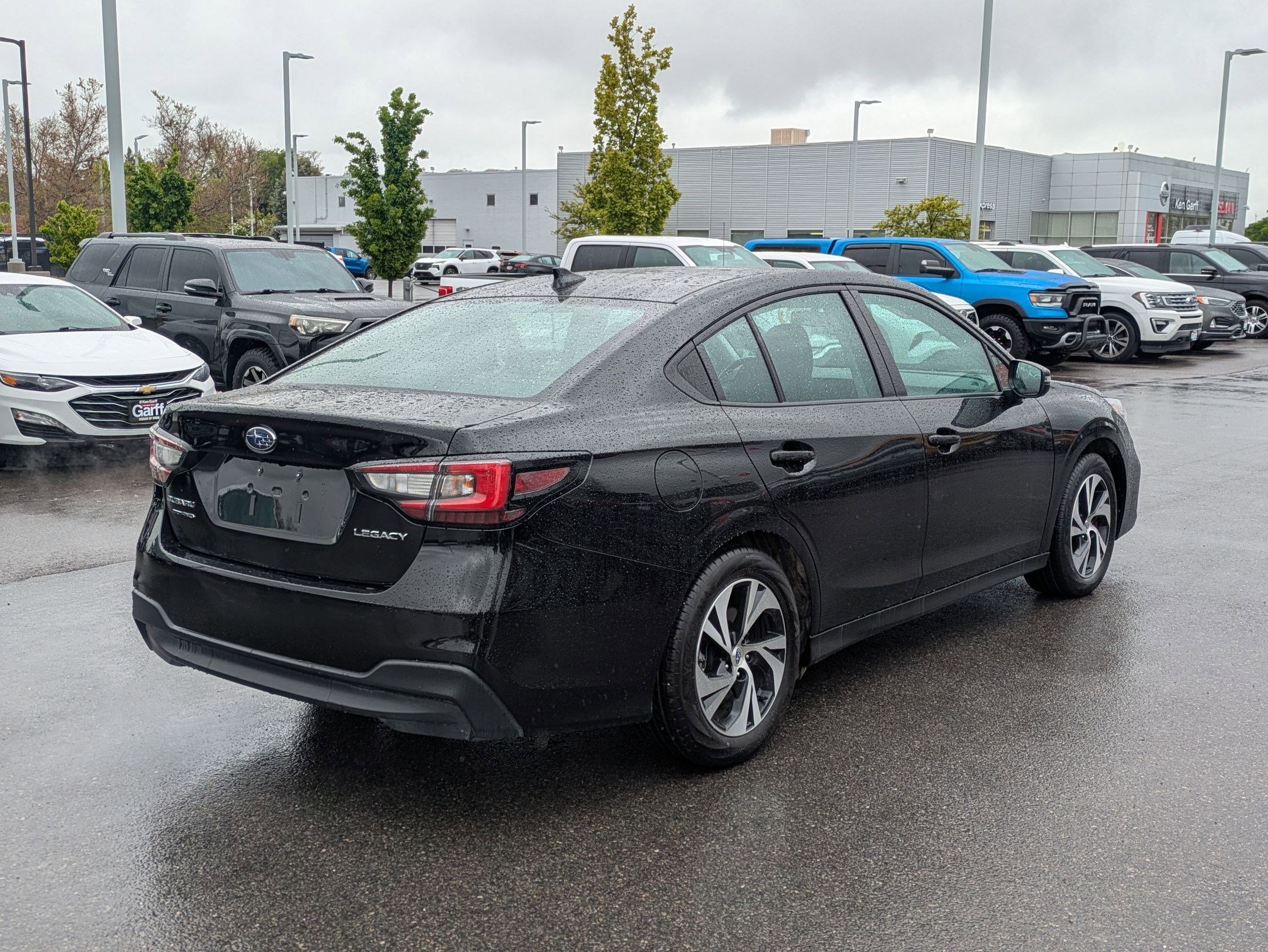 Used 2025 Crystal Black Silica Subaru Premium image 3