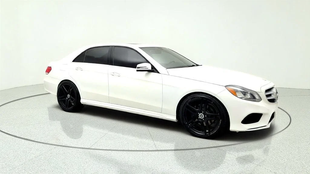 Used 2016 Polar White Mercedes-Benz 4dr Sedan E 350 Sport RWD w/ Premium Package & KEYLESS GO image 3