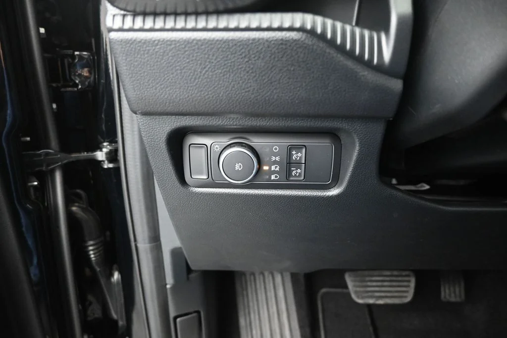 New 2026 Black Ford XLT image 11