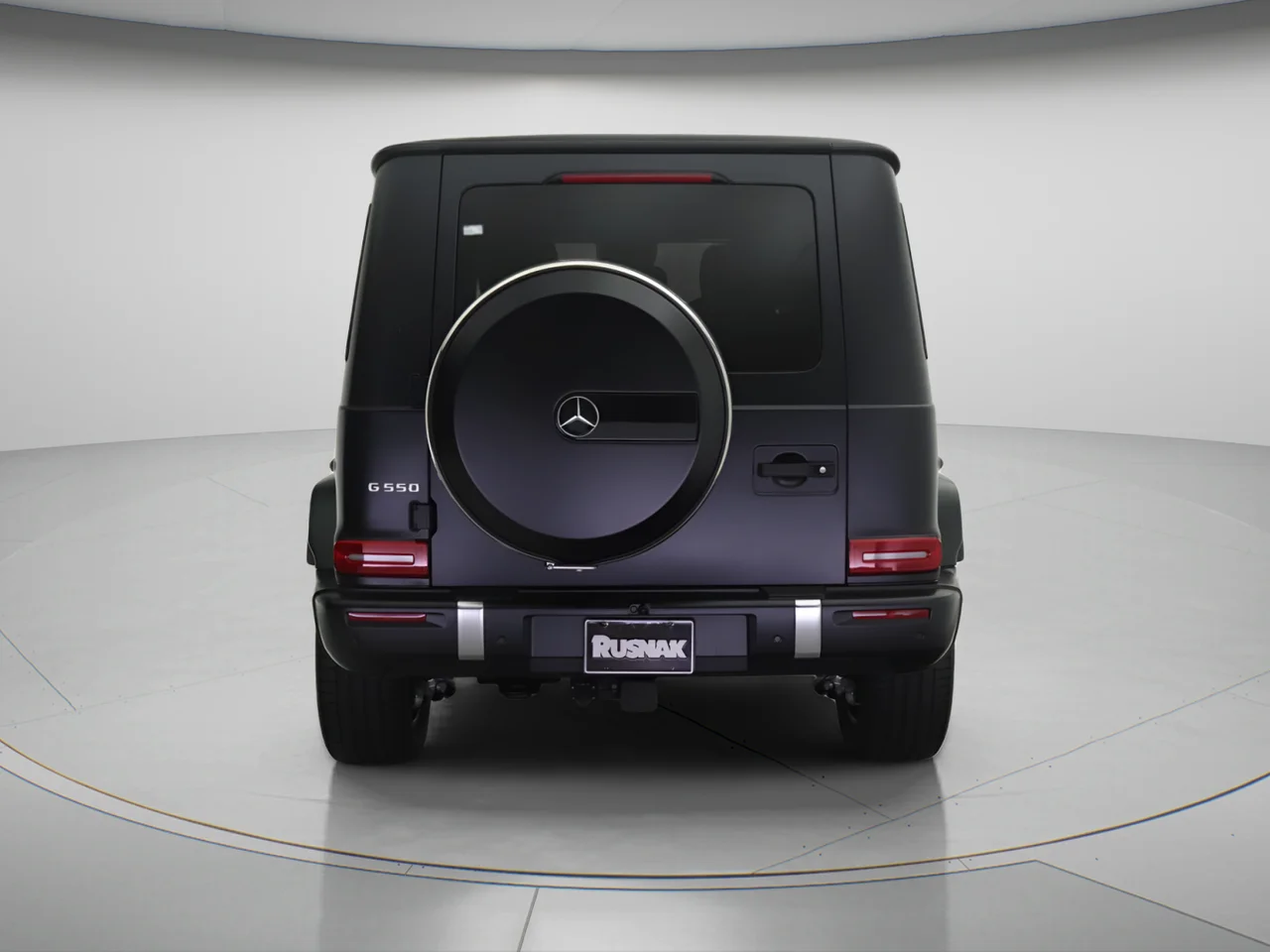 New 2026 MANUFAKTUR Night Black Magno Mercedes-Benz G 550 4MATIC® image 3