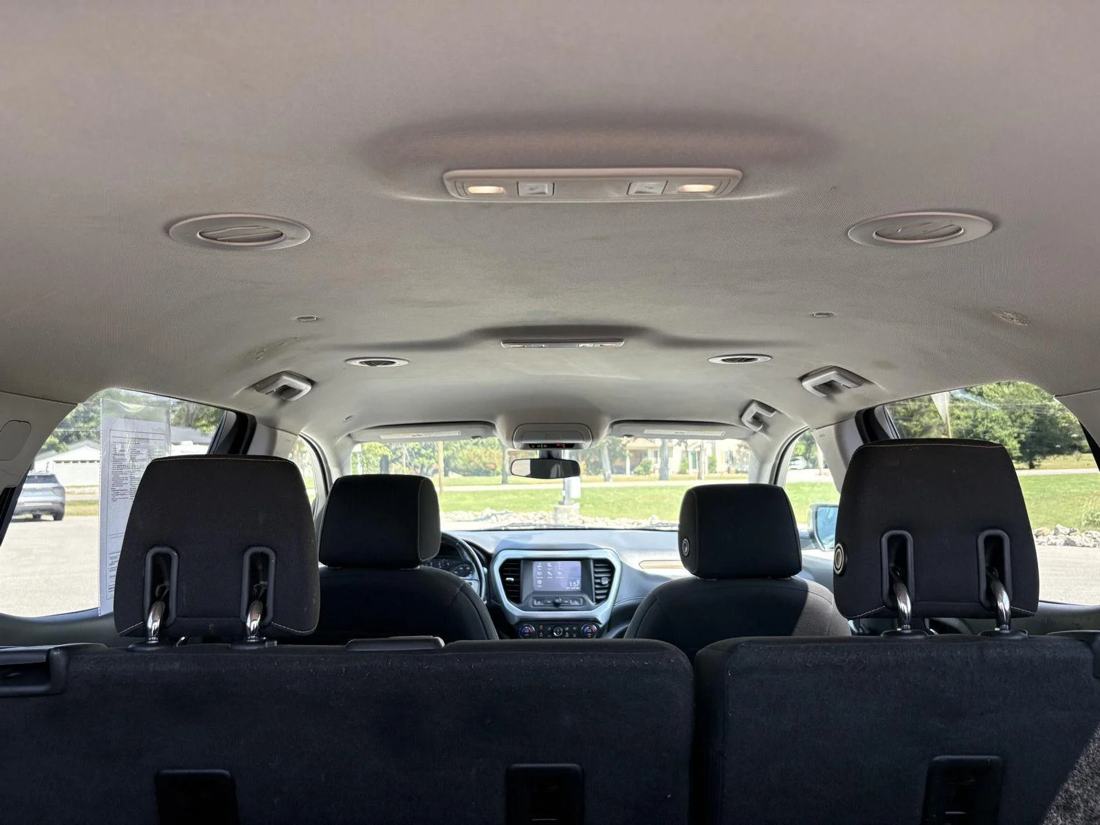 Used 2019 Pepperdust Metallic GMC SLE image 10