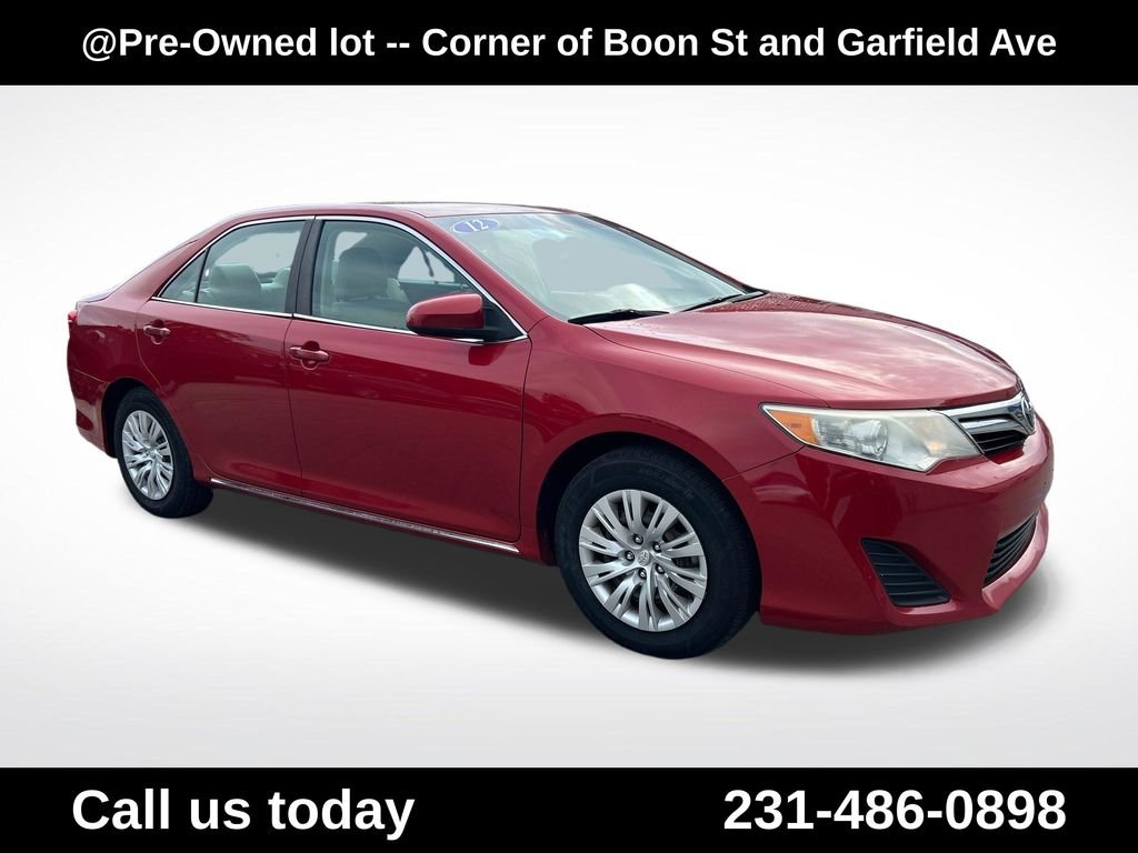 Used 2012 Red Toyota LE image 7