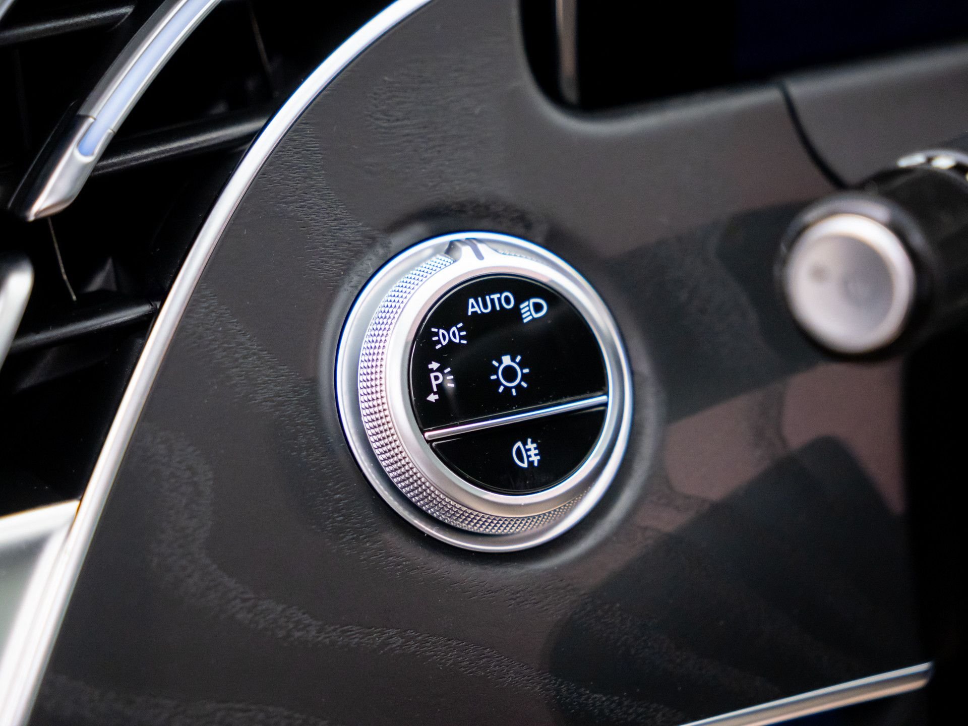 New 2027 Black Mercedes-Benz E 450 image 21