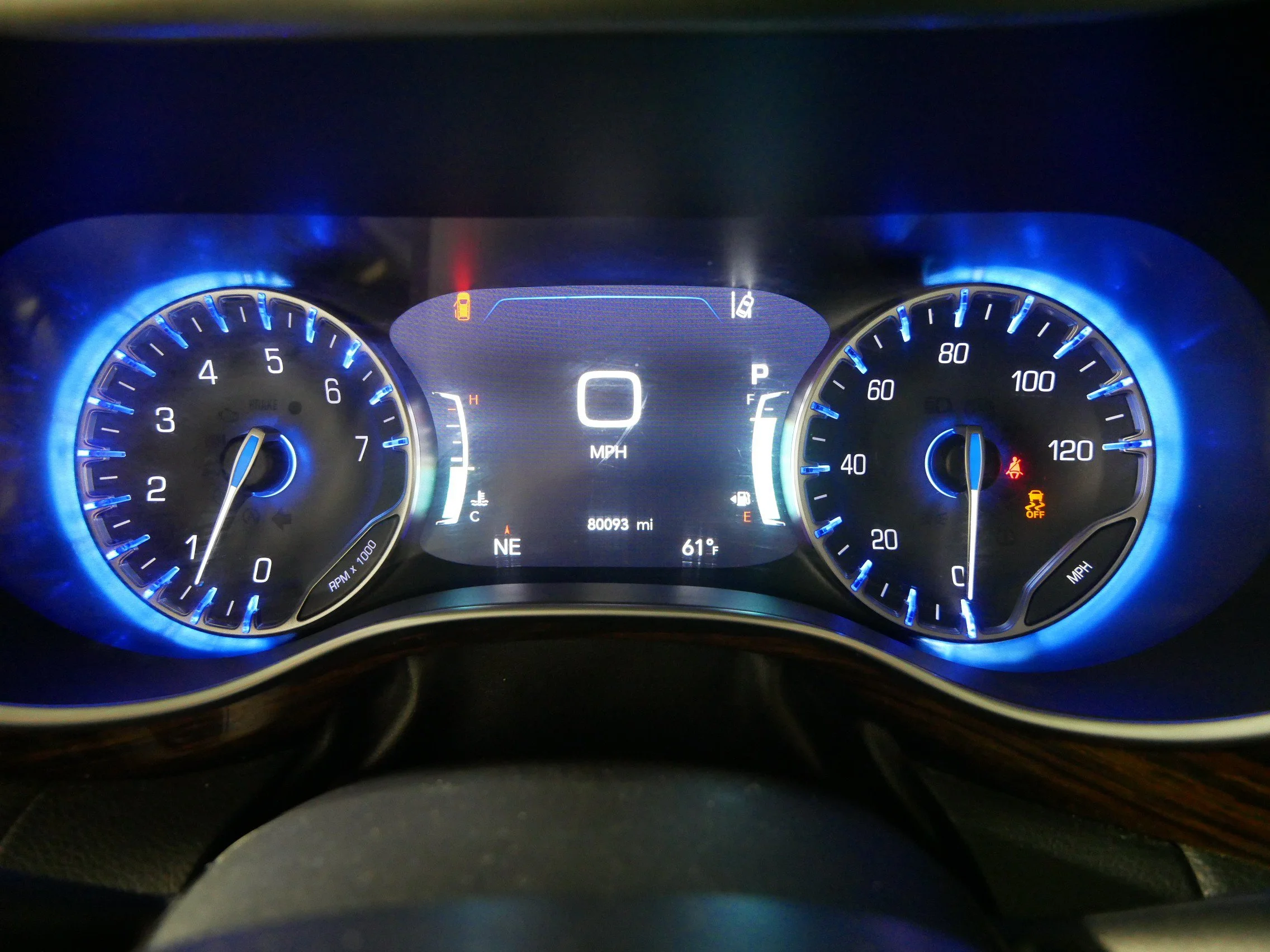 Used 2021 Fathom Blue Pearlcoat Chrysler Limited image 21