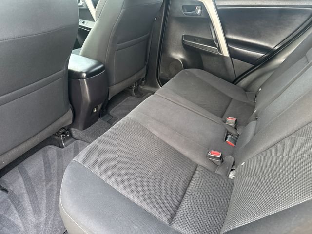 Used 2017 Gray Toyota XLE image 17