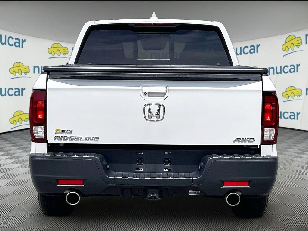 Used 2022 Platinum White Pearl Honda RTL image 5
