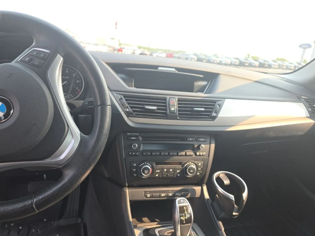 Used 2015 Jet Black BMW xDrive28i image 15
