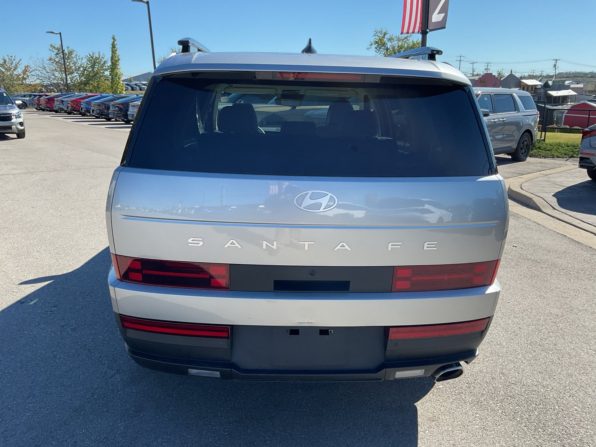 Used 2024 Shimmering Silver Hyundai SEL image 8