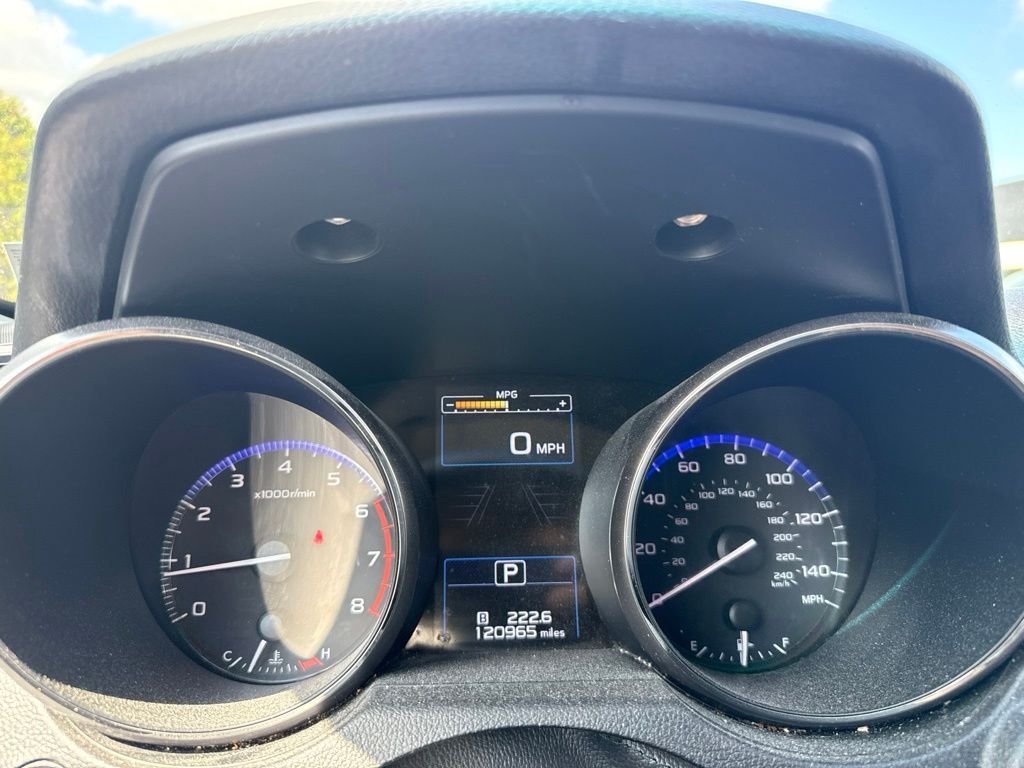 Used 2016 Green Subaru 2.5i image 10