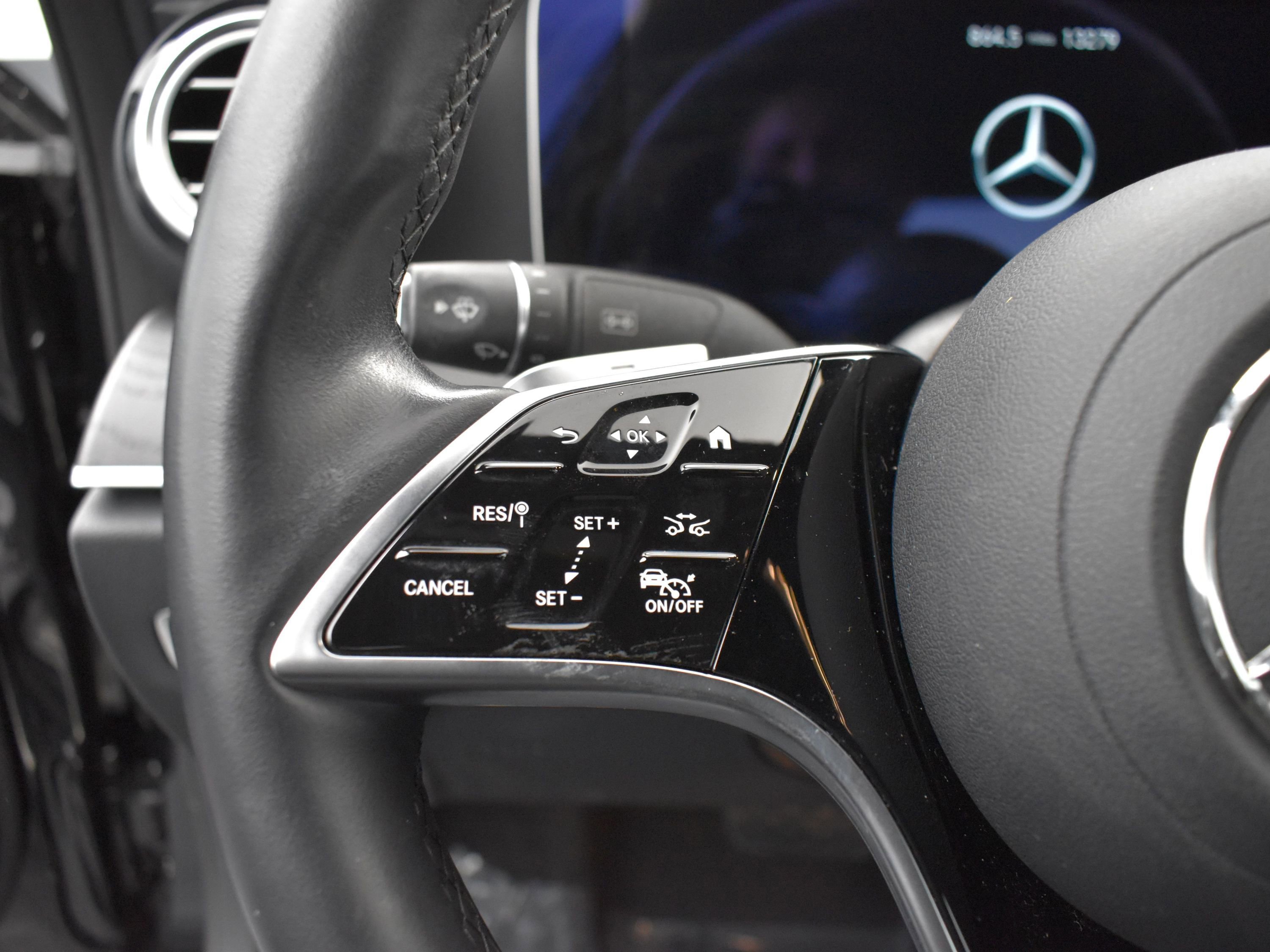 2022 Mercedes-Benz E-Class E350 - Photo 6