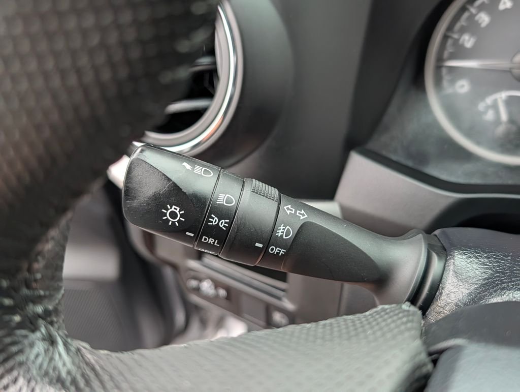 2019 Toyota Tacoma SR5 - Photo 28