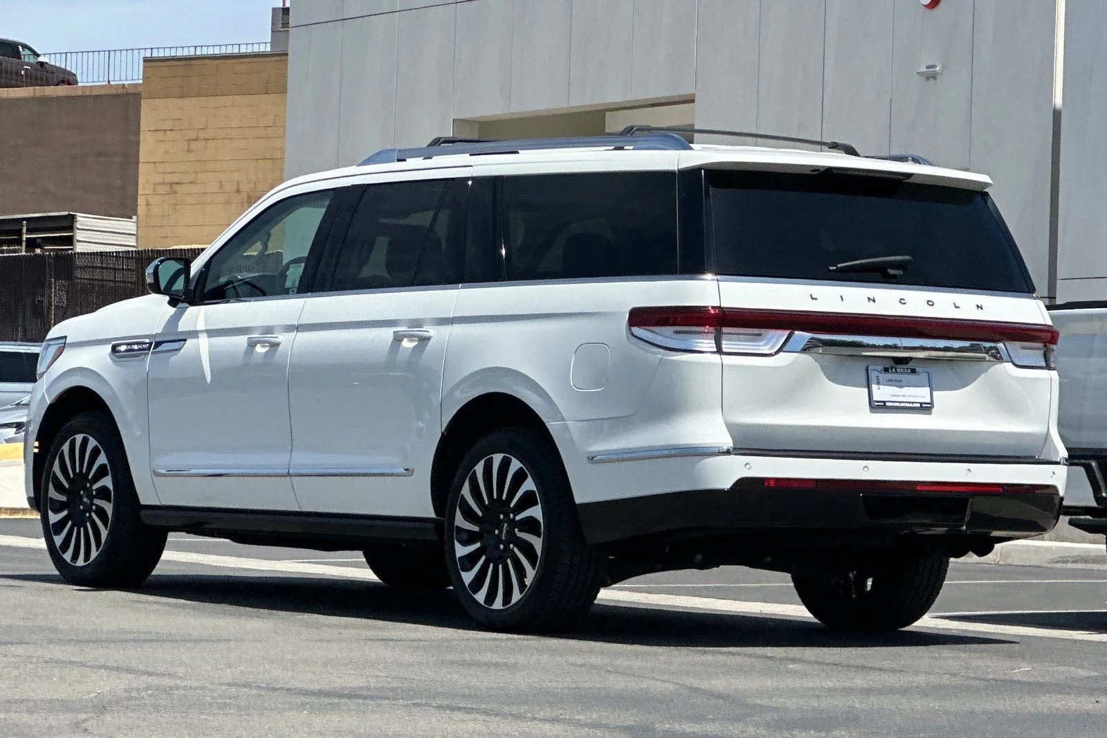 Used 2023 White Lincoln Black Label image 5