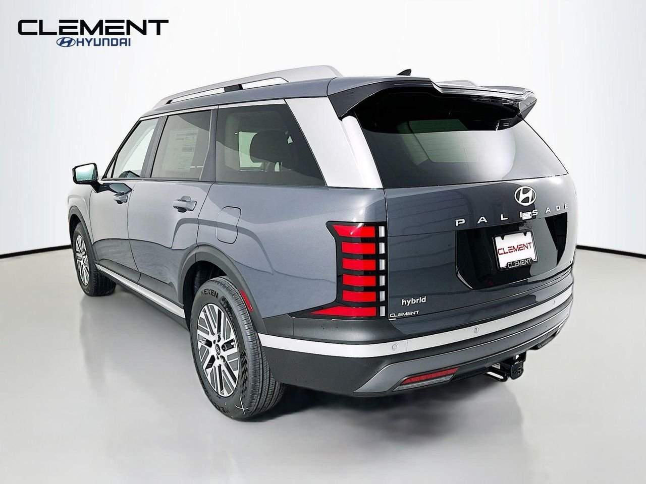 New 2026 Gray Hyundai SEL 8P image 8