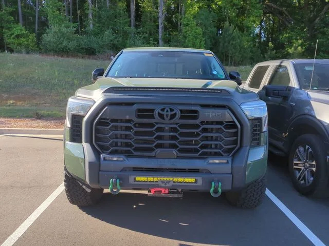 Used 2022 Green Toyota SR5 image 3