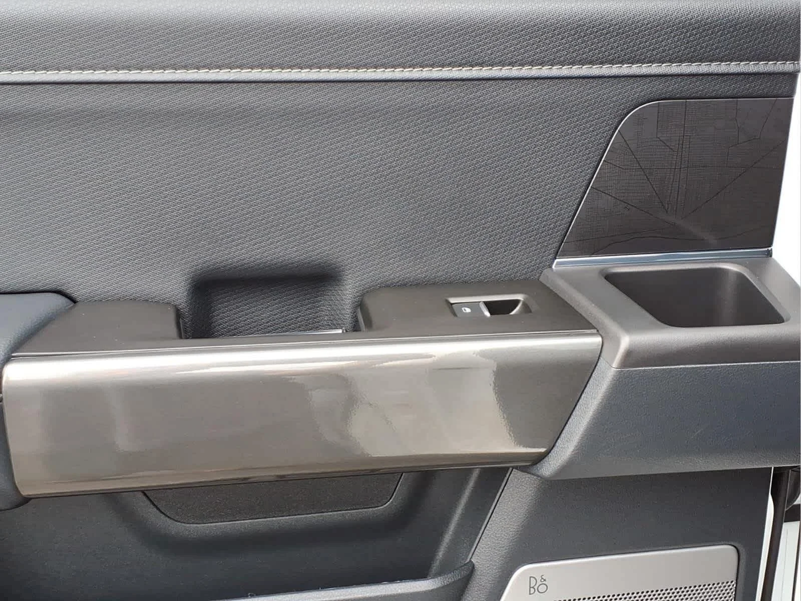 Used 2022 Oxford White Ford XLT image 28