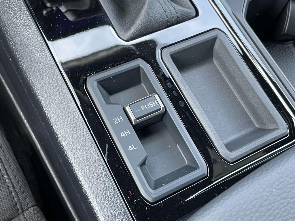 2025 Toyota Tundra SR5 - Photo 41